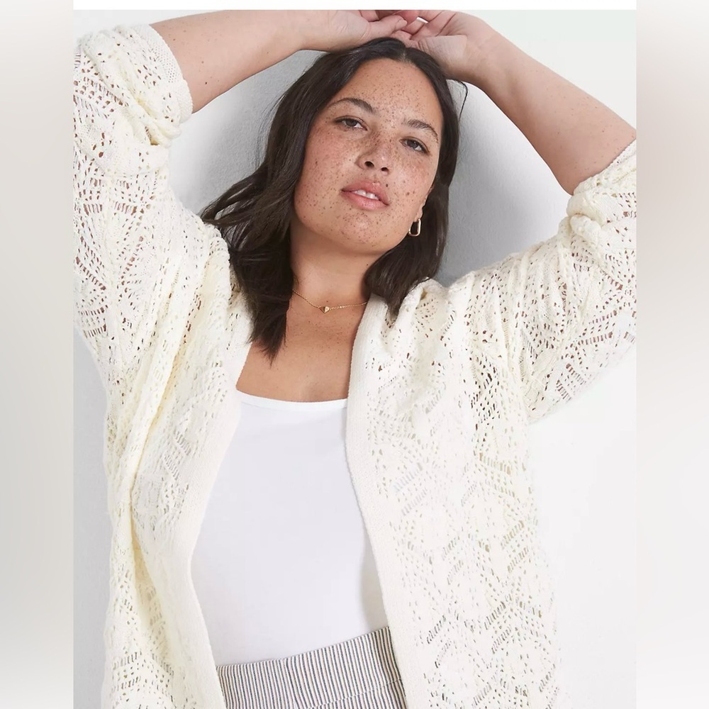 Hart field design Women's Cream sweater